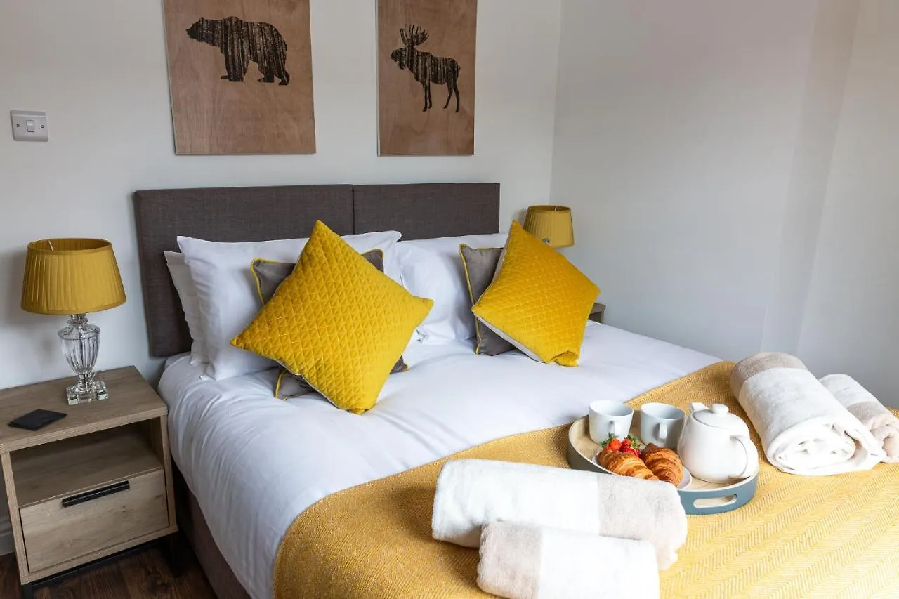 Holiday home Isca House, Private Garden, Close To City Center, The Quay, Free Wifi Exeter