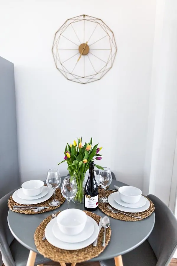 Isca House, Private Garden, Close To City Center, The Quay, Free Wifi Exeter