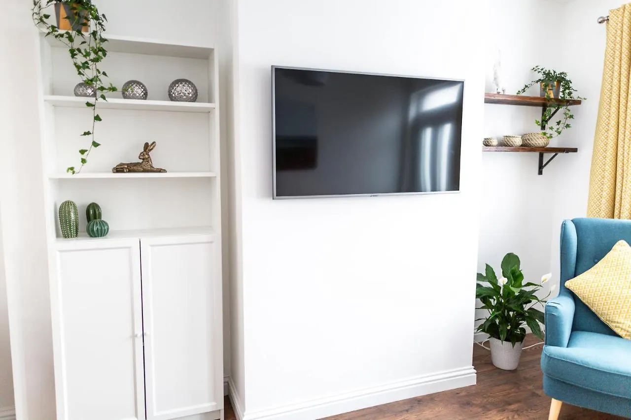 Isca House, Private Garden, Close To City Center, The Quay, Free Wifi Exeter